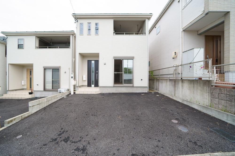 愛知県名古屋市緑区大高台３ 中古住宅