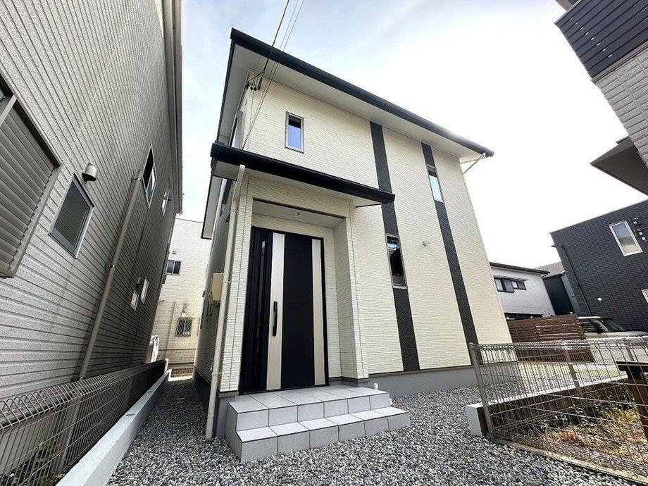 静岡県浜松市中央区泉４ 2880万円