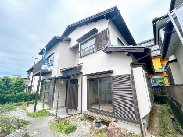 愛知県瀬戸市白山町１ 1949万円