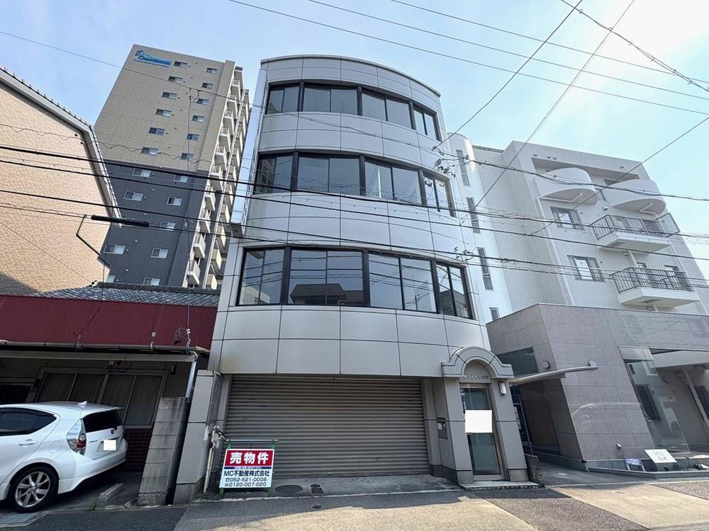 愛知県名古屋市西区花の木２ 8290万円