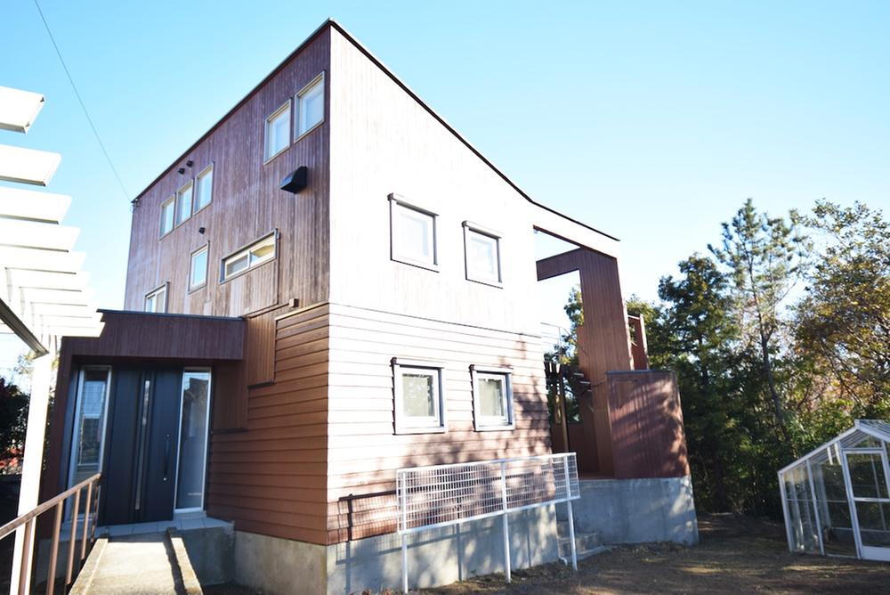 静岡県伊東市富戸 2280万円