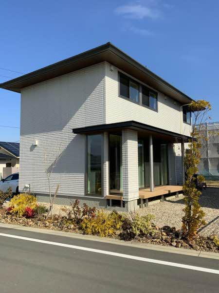 愛知県田原市赤羽根町新笹 中古住宅