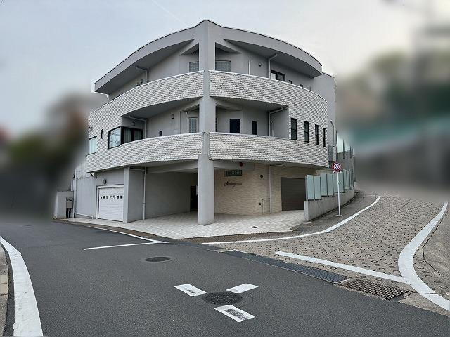 愛知県名古屋市名東区植園町１ 中古住宅