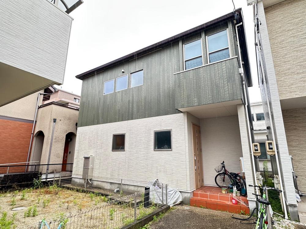 愛知県小牧市堀の内４ 2880万円