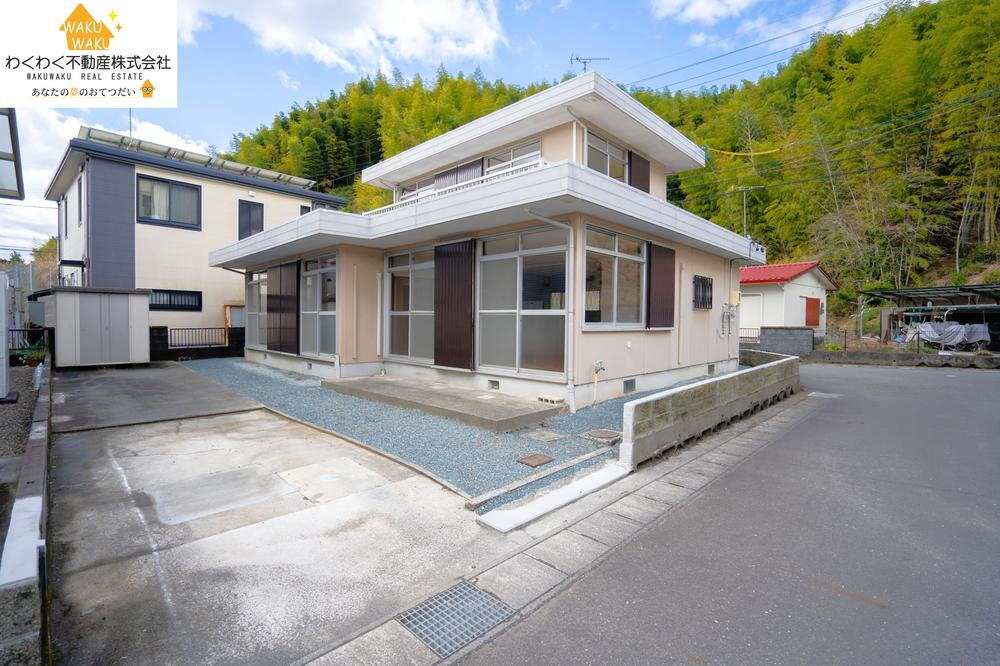 静岡県藤枝市藤岡４ 1748万円 4LDK