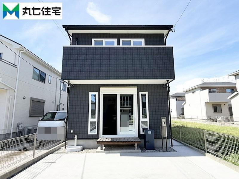 愛知県豊川市中野川町２ 中古住宅