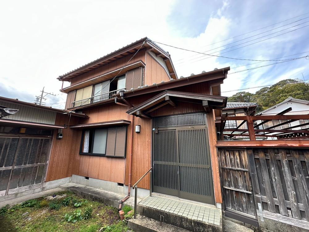 三重県尾鷲市中央町 530万円 6DK