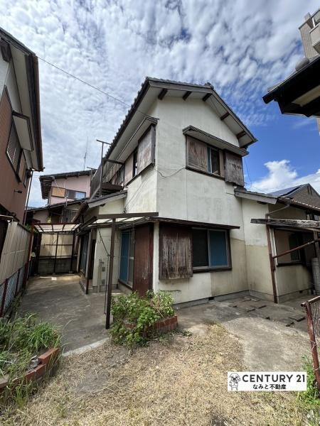 愛知県岡崎市中田町 900万円