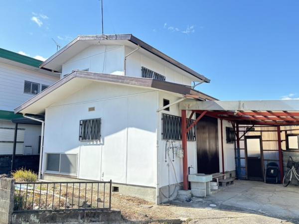 静岡県富士市松岡 890万円