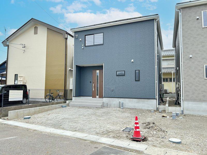 愛知県額田郡幸田町大字深溝字札ノ辻 2790万円 4LDK