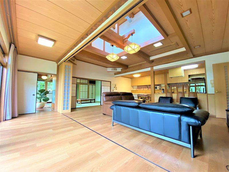 静岡県熱海市小嵐町 25800万円
