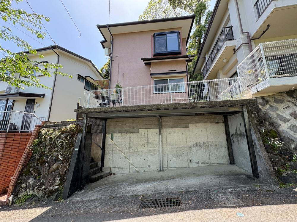 静岡県熱海市林ガ丘町 980万円