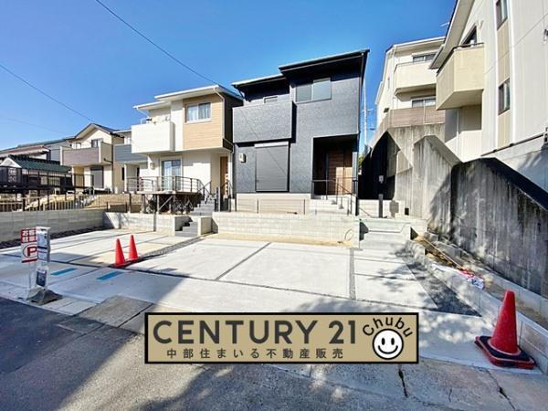 愛知県岡崎市鴨田町字山畔 3380万円 4LDK