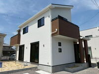 三重県松阪市五反田町3 2890万円 4LDK