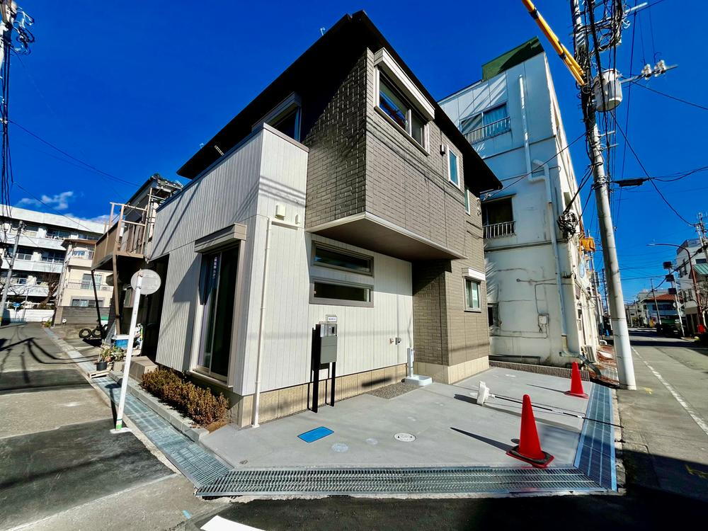 静岡県沼津市高沢町 3998万円 3LDK