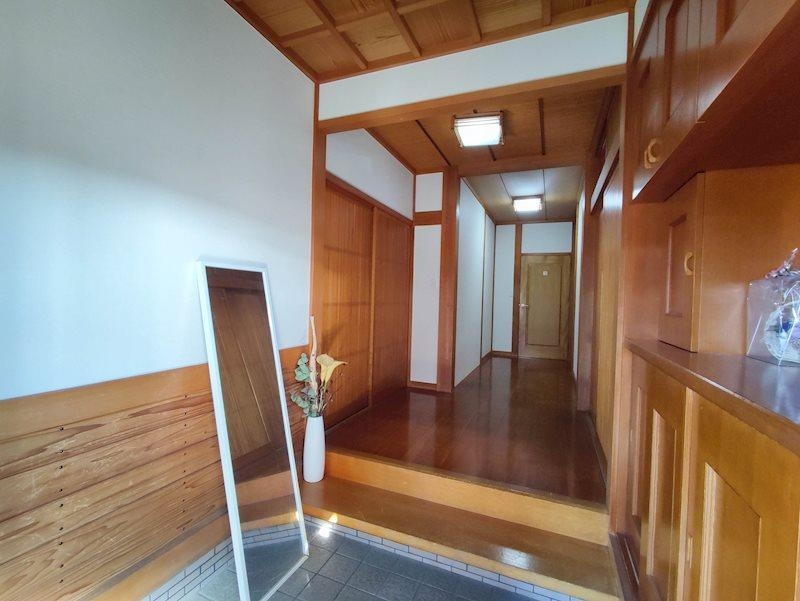 愛知県春日井市坂下町７ 2390万円