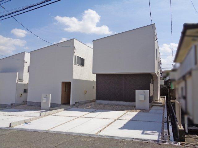 三重県四日市市あかつき台３ 2898万円 4LDK