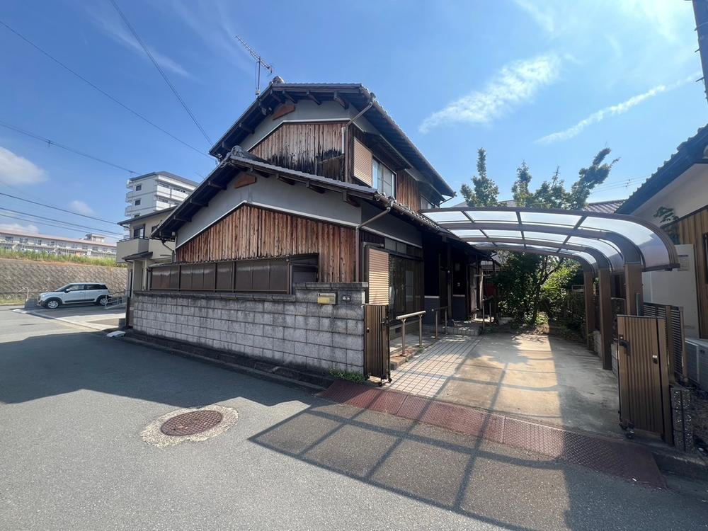 兵庫県高砂市米田町島 980万円