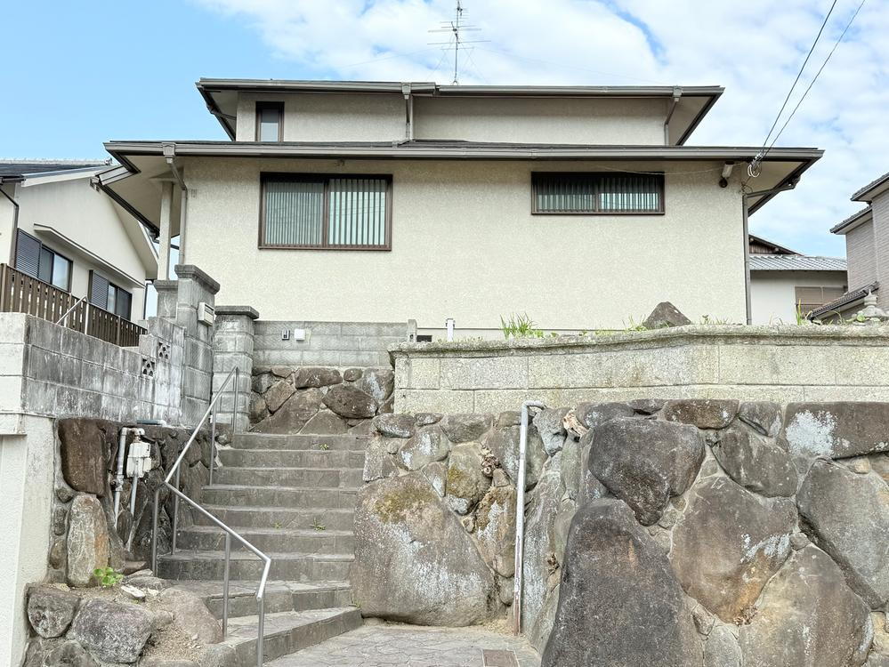 奈良県奈良市鳥見町２ 3680万円