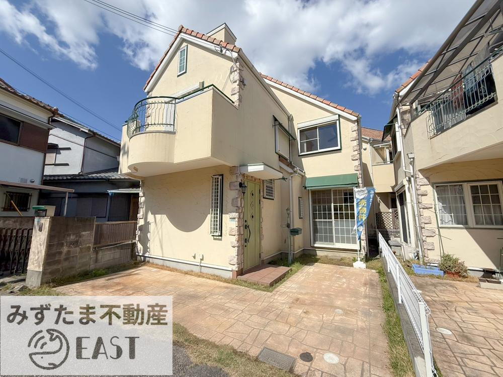 兵庫県伊丹市野間８ 3698万円