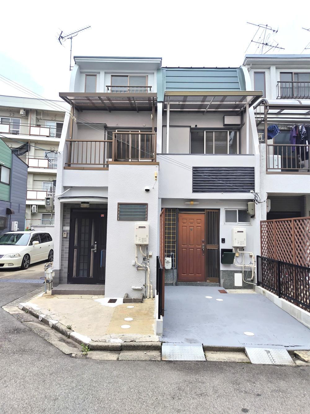 兵庫県宝塚市安倉西４ 中古テラスハウス