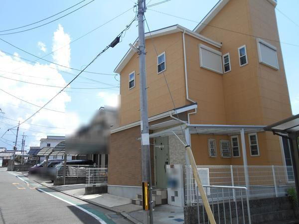 大阪府河内長野市松ケ丘中町 中古住宅