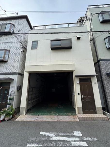 大阪府大阪市西区九条南４ 5880万円