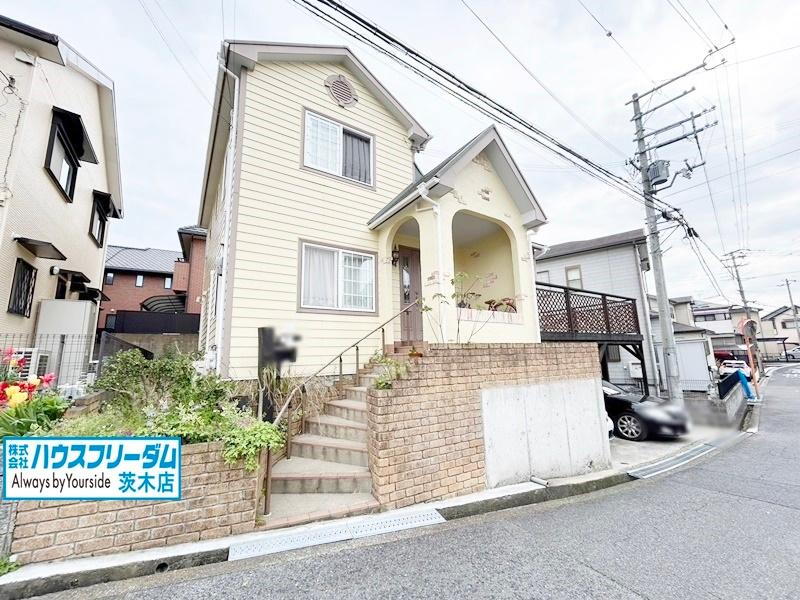 大阪府泉佐野市泉ケ丘２ 2285万円