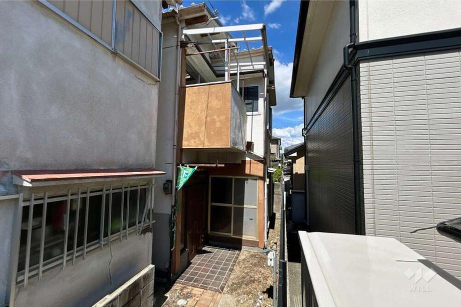兵庫県川西市南花屋敷４ 480万円