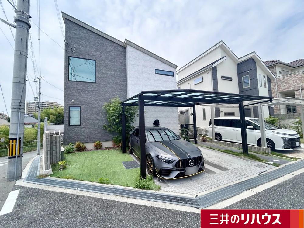 大阪府茨木市南春日丘７ 7480万円