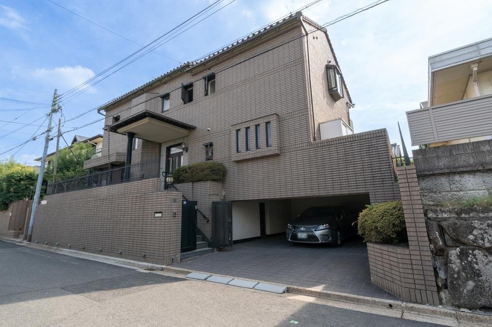 奈良県奈良市学園緑ヶ丘２ 4970万円