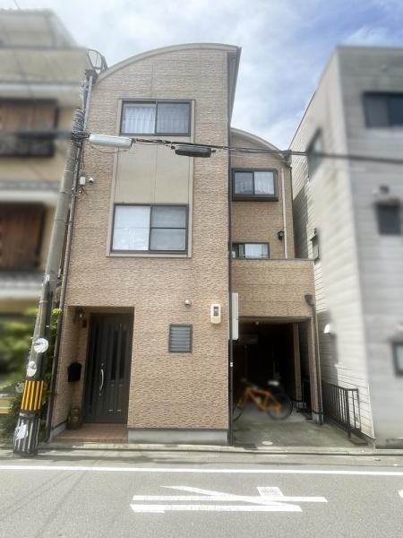 京都府京都市東山区本町８ 3290万円