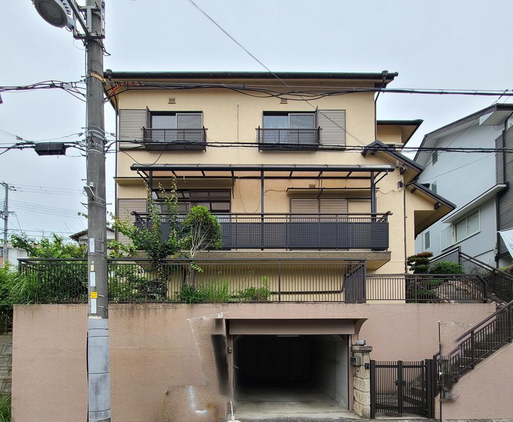 兵庫県宝塚市中山台１ 2180万円
