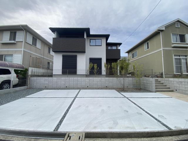 兵庫県三田市あかしあ台１ 4698万円 5LDK