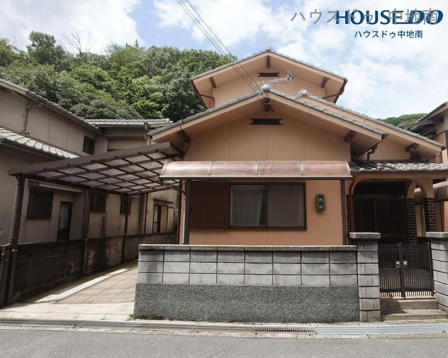 兵庫県姫路市青山北３ 1580万円