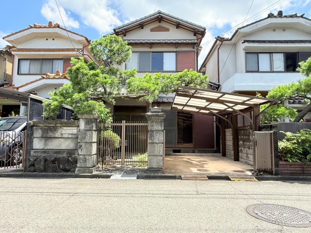 奈良県大和郡山市小林町西２ 1680万円