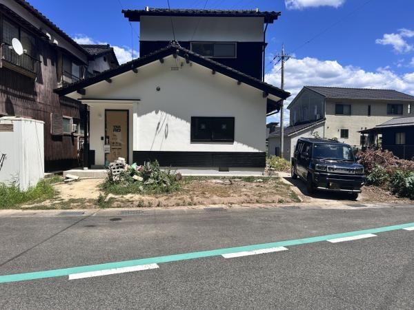 兵庫県豊岡市九日市下町 2049万円