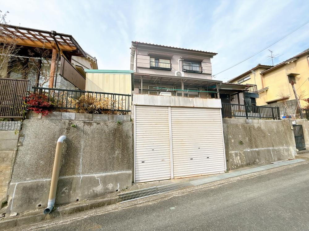 奈良県奈良市法蓮町 780万円