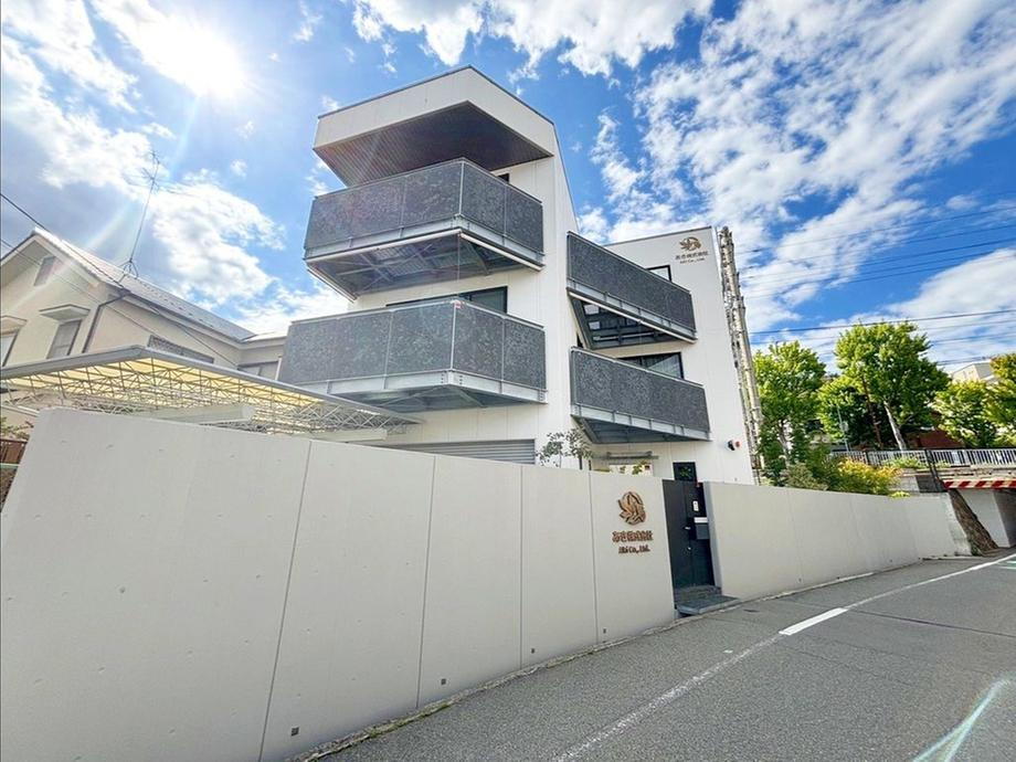 兵庫県芦屋市大原町 16800万円