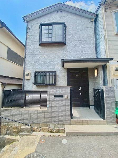 兵庫県神戸市灘区篠原中町５ 2180万円
