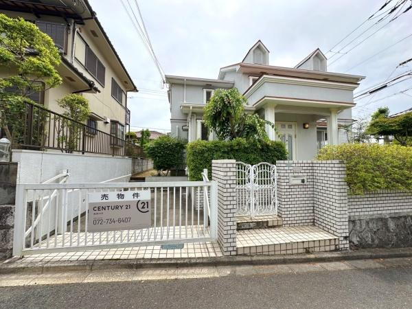 大阪府豊能郡豊能町新光風台４ 1980万円