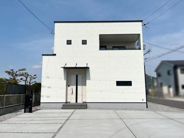 滋賀県近江八幡市西生来町 2680万円