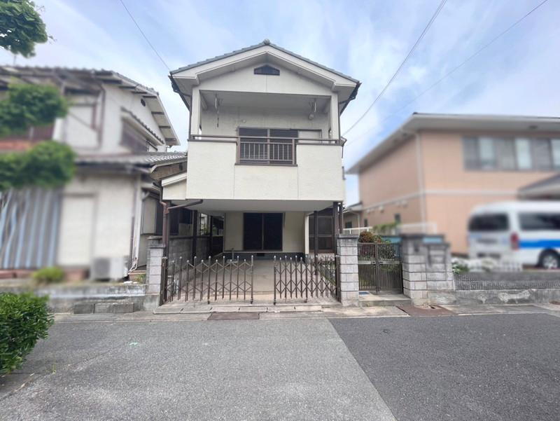 兵庫県加古川市別府町新野辺北町３ 880万円