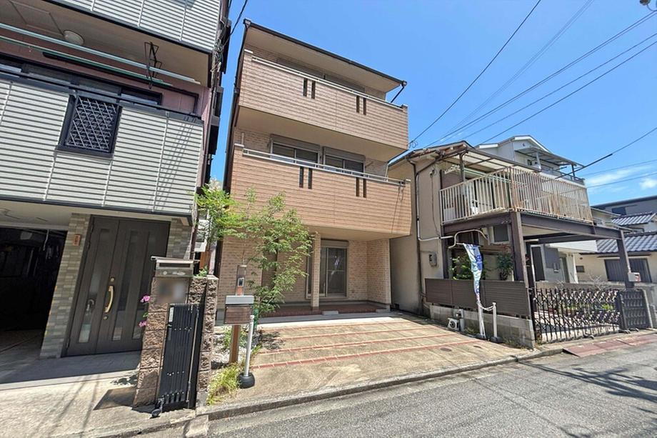 兵庫県尼崎市瓦宮２ 3599万円