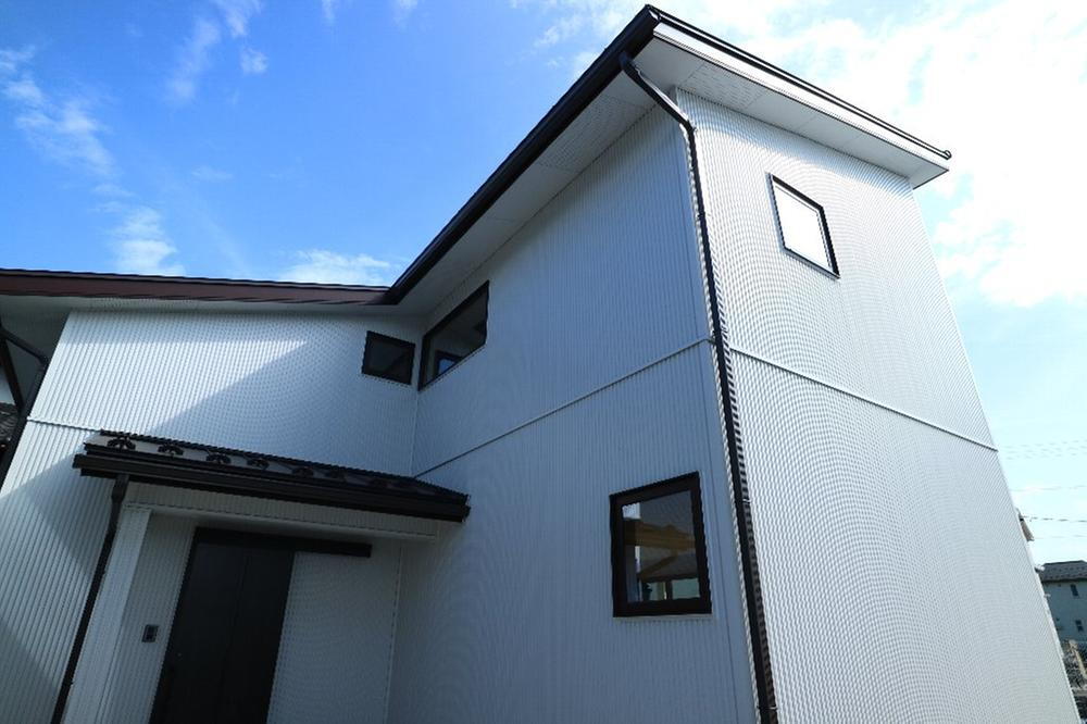 京都府綾部市岡町弓場 3980万円 2LDK