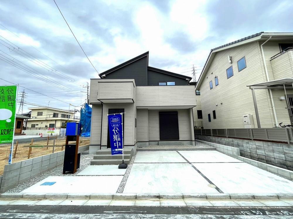 奈良県生駒郡斑鳩町神南３ 2880万円 4LDK