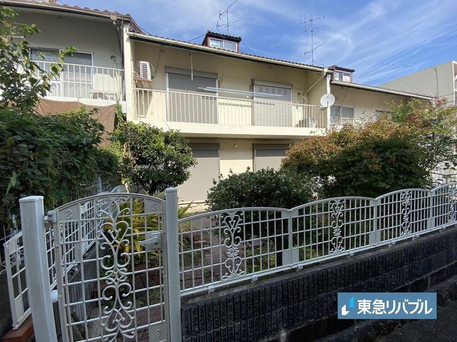 兵庫県川西市清和台西１ 790万円