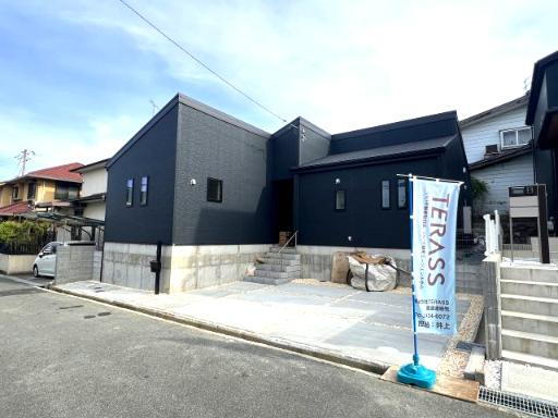 兵庫県三木市緑が丘町東１ 3780万円 4LDK