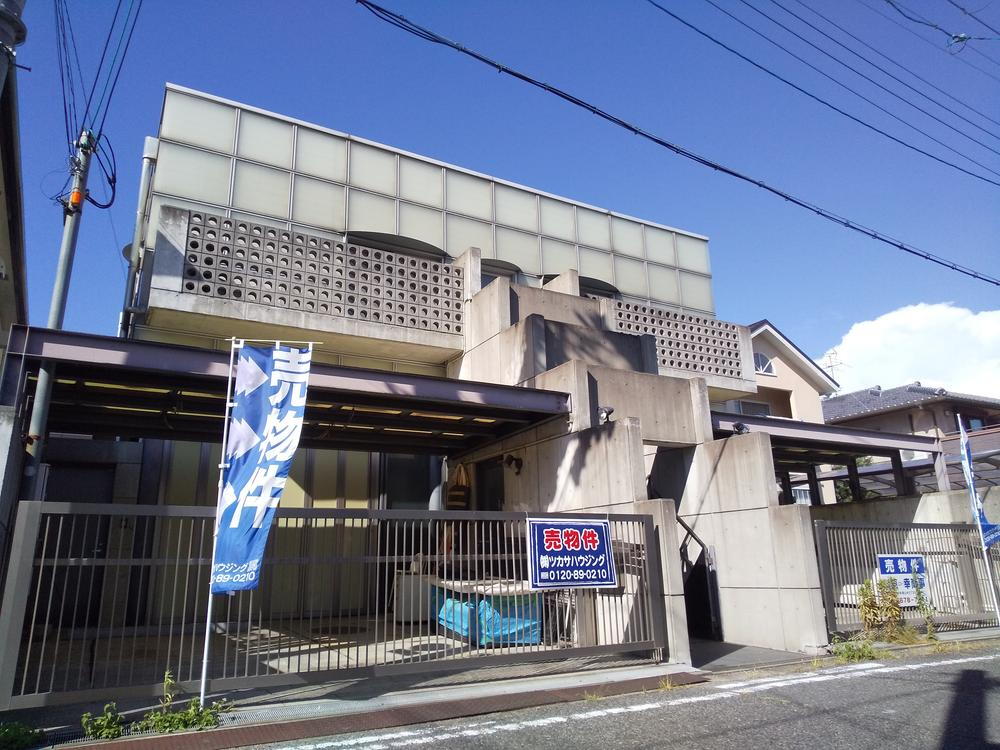 大阪府堺市西区浜寺昭和町２ 12600万円