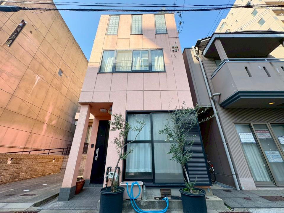 兵庫県神戸市兵庫区湊町１ 3280万円